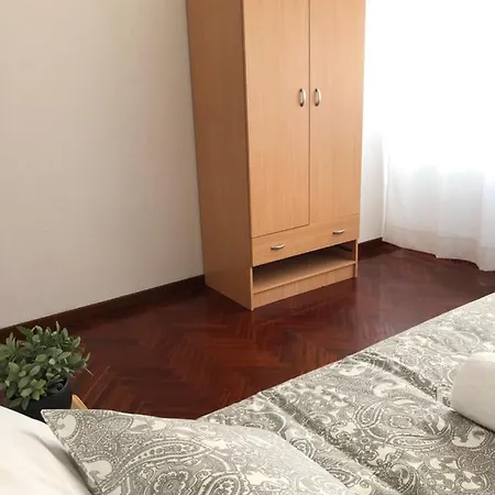 Apartamento Piso Centro De *